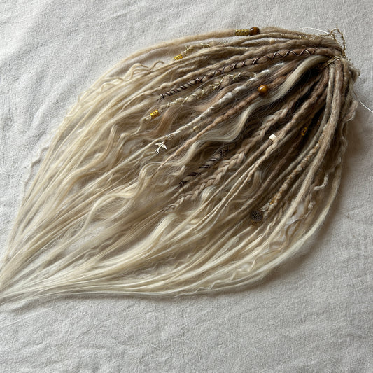 Livana Boho Dreadlocks in blonde lightblond platinum handmade synthetic dreads custom order Wild blonde Boho