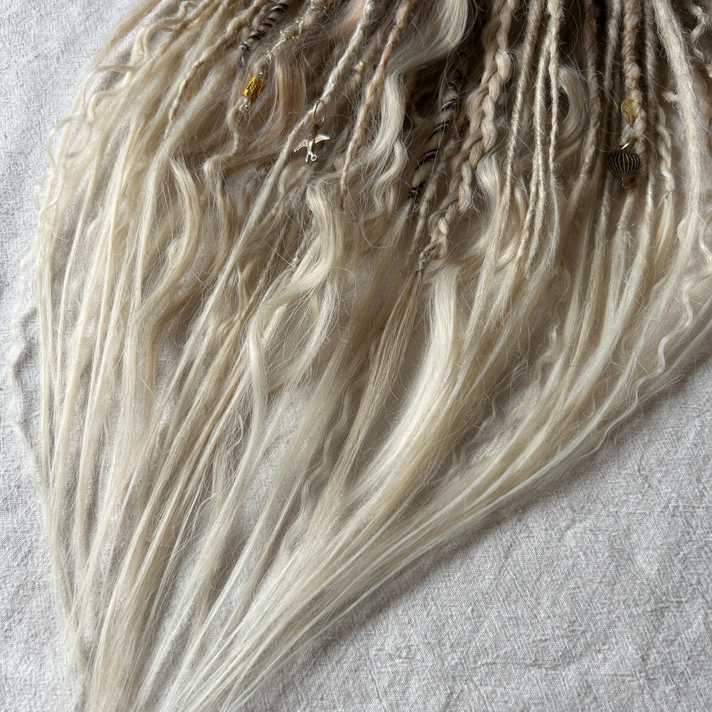 Livana Boho Dreadlocks in blonde lightblond platinum handmade synthetic dreads custom order Wild blonde Boho